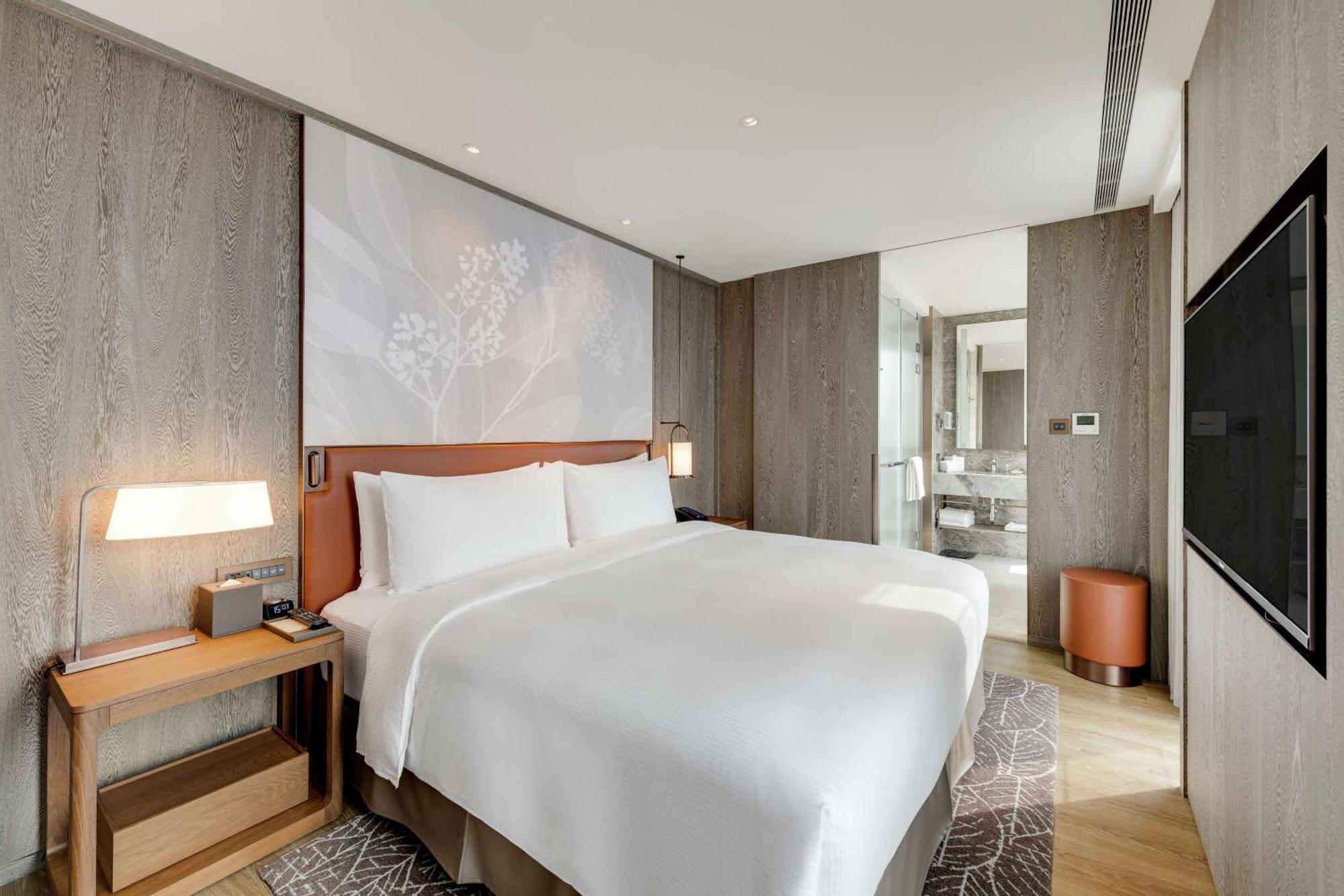 Doubletree By Hilton Taipei Zhongshan Екстер'єр фото