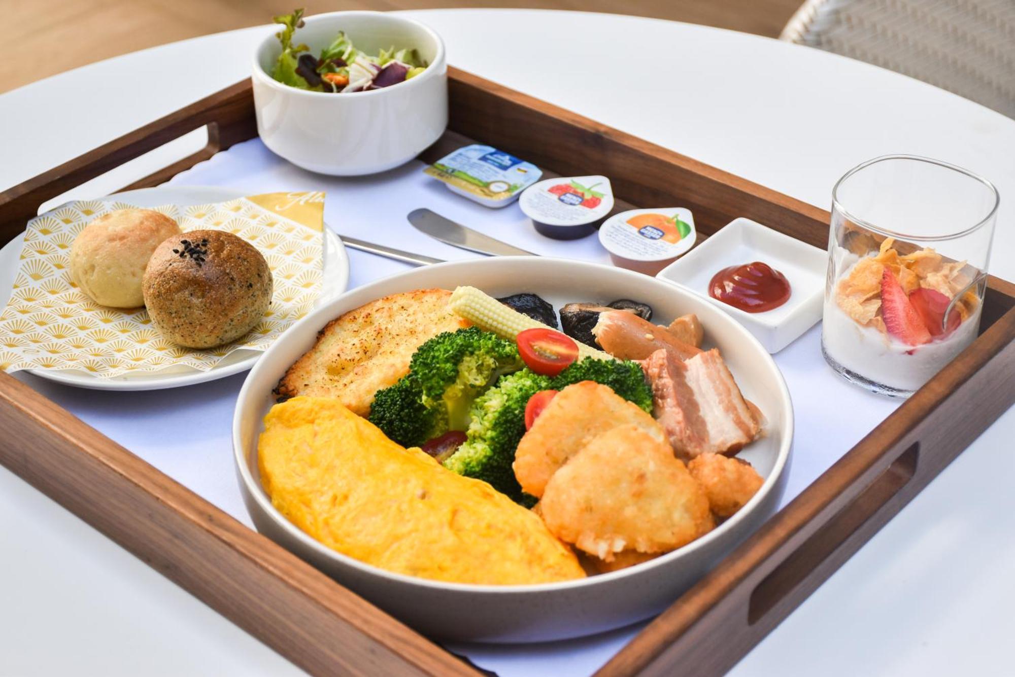 Doubletree By Hilton Taipei Zhongshan Екстер'єр фото